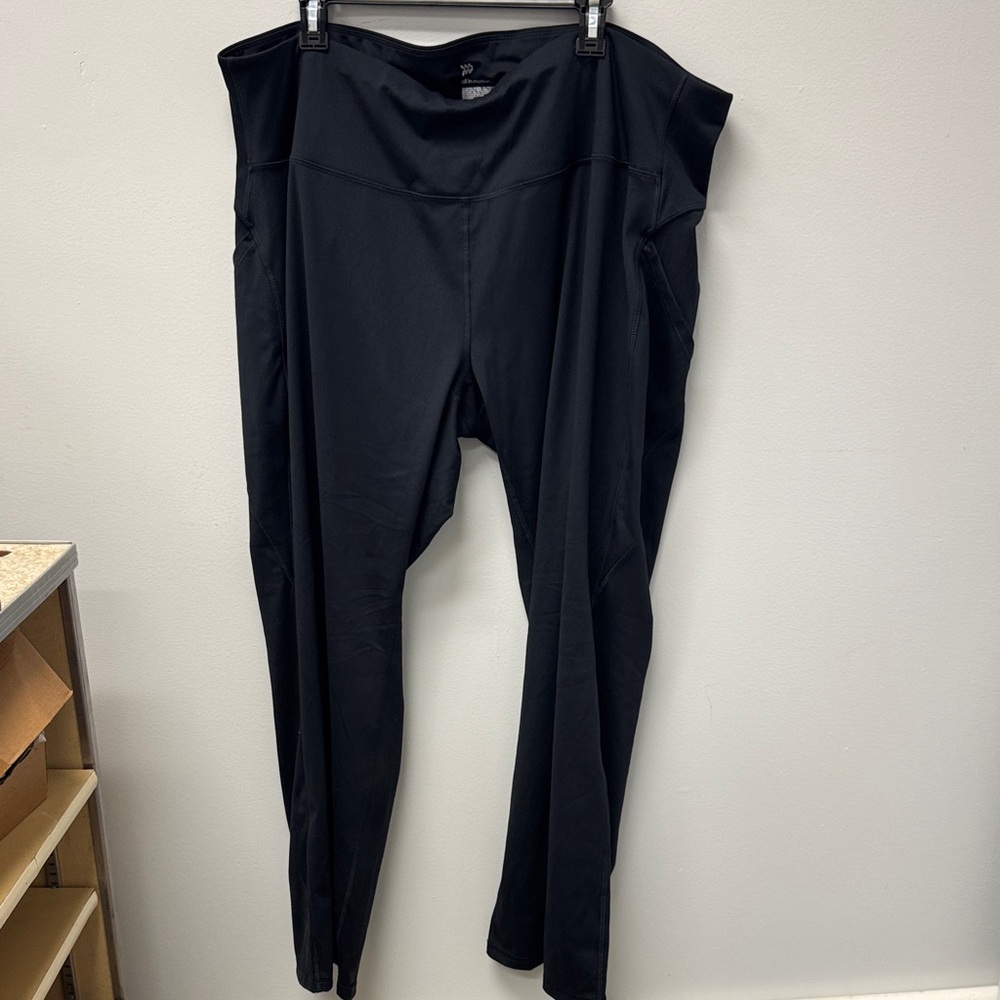 All in Motion Women's Black Leggings